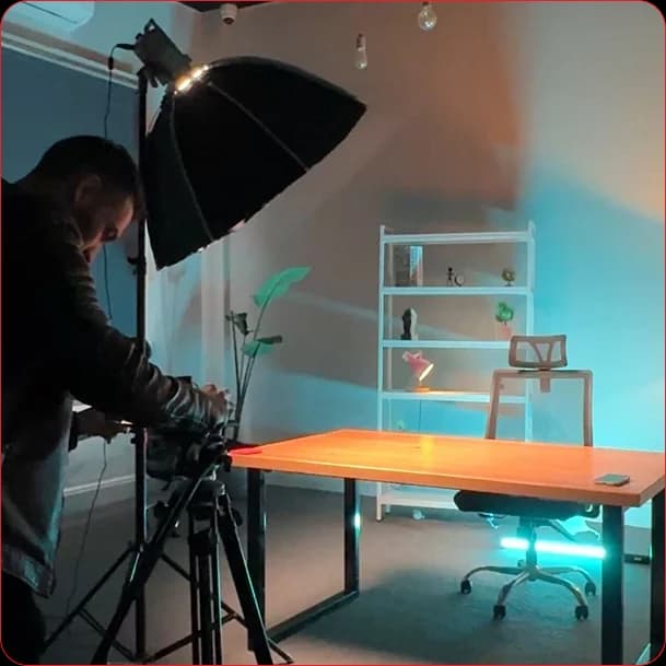 Lighting: Aputure LED & HMI Rigs used in Goocast studio production