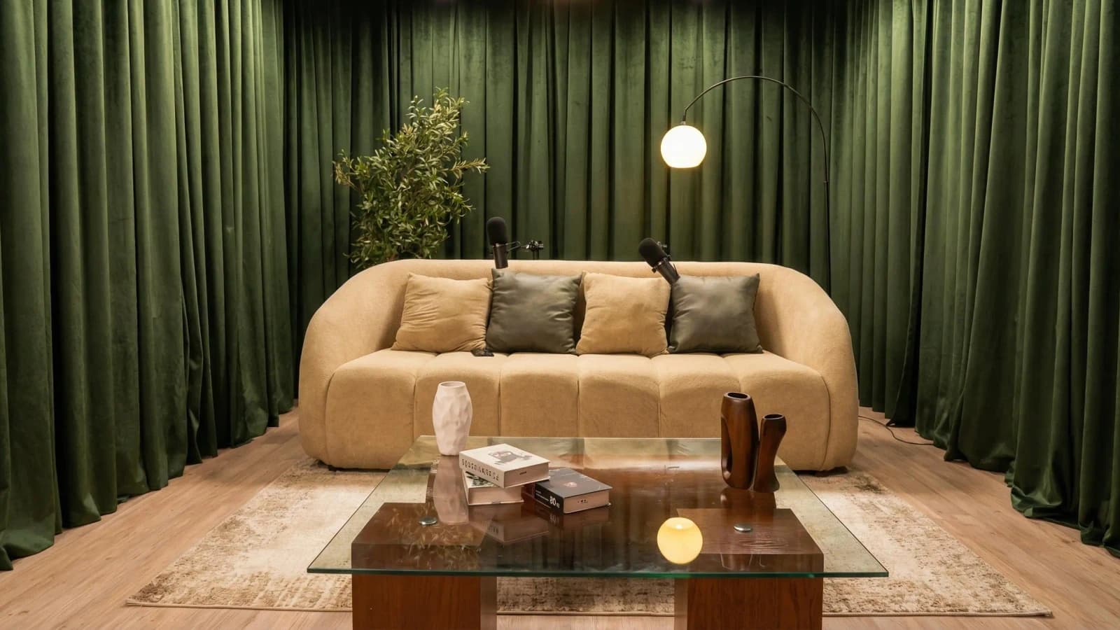 27 Proven Ways to Grow Your Podcast Audience in 2026 (From Micro to Millions)